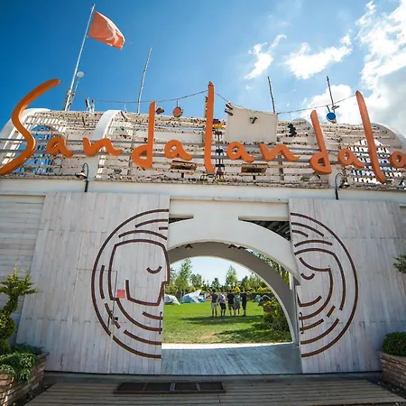 Sandalandala * Vama Veche